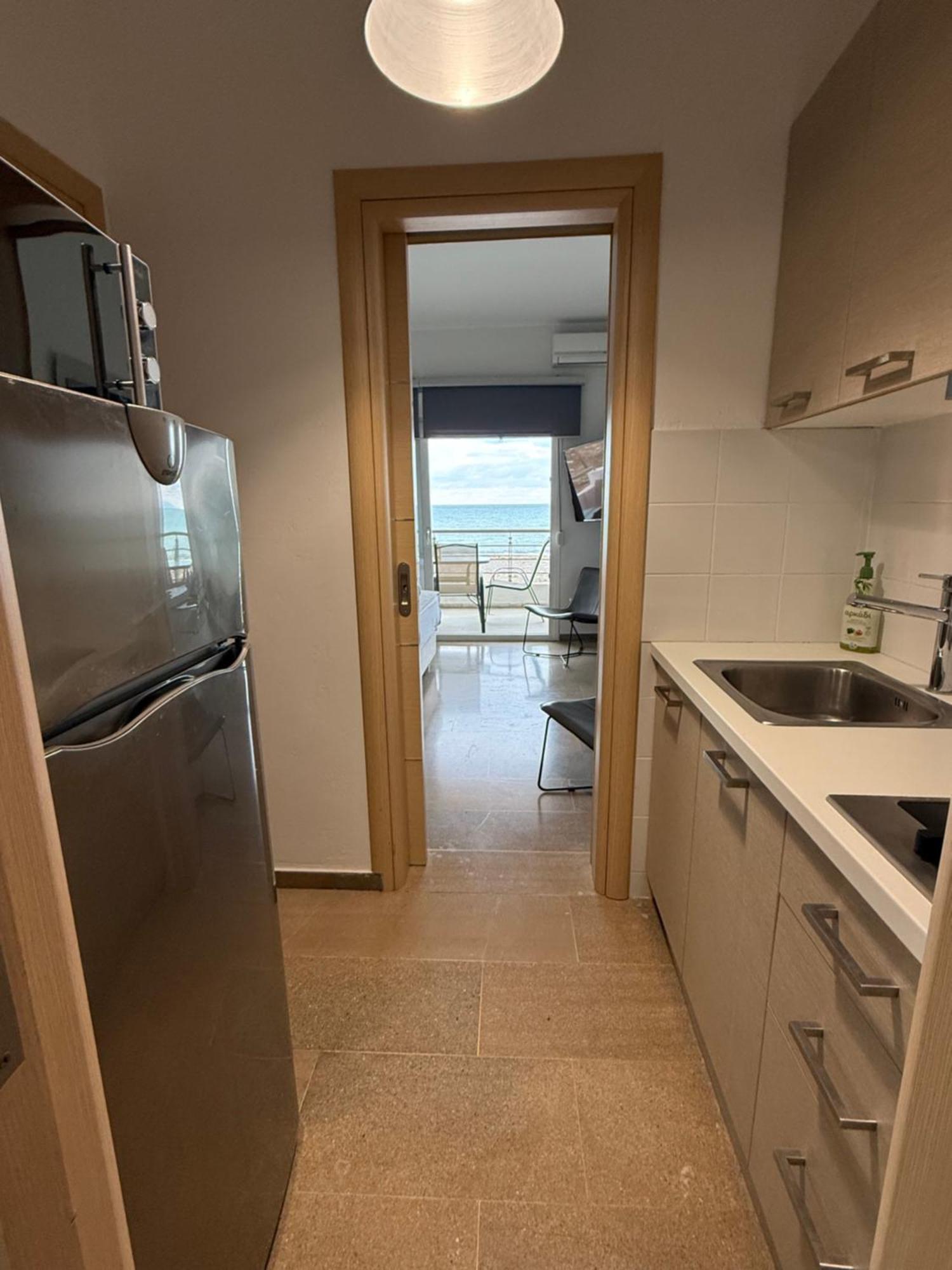 Korelis Apartments Agia Anna  Eksteriør billede