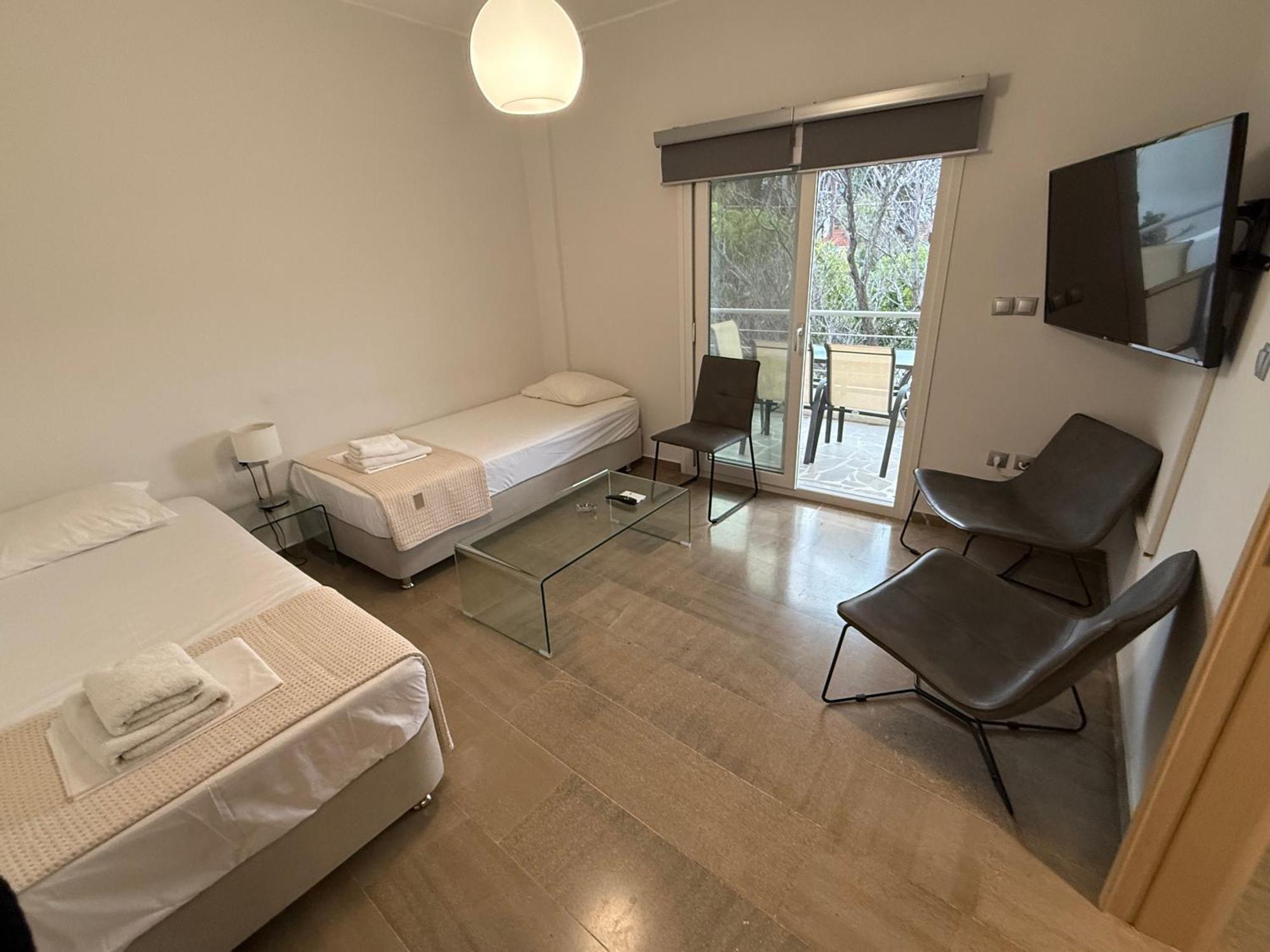 Korelis Apartments Agia Anna  Eksteriør billede