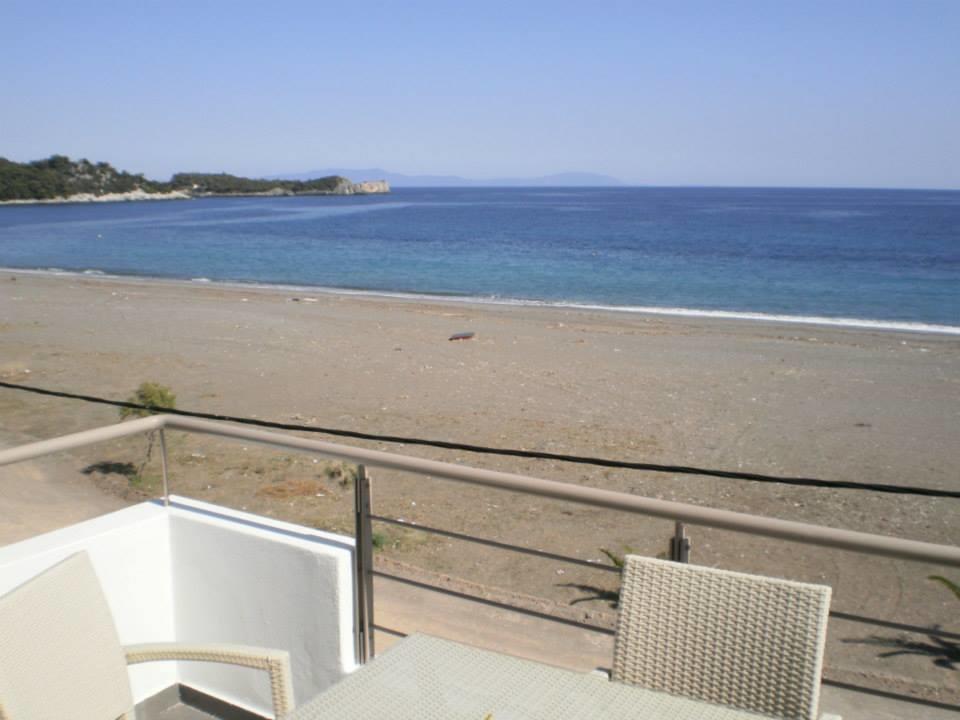 Korelis Apartments Agia Anna  Eksteriør billede